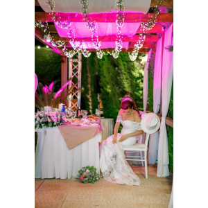 &Nu;&upsilon;&phi;&iota;&kappa;ό by ELENASWED 131