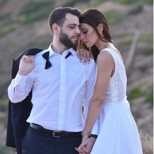 &Nu;&upsilon;&phi;&iota;&kappa;ό by ELENASWED 143